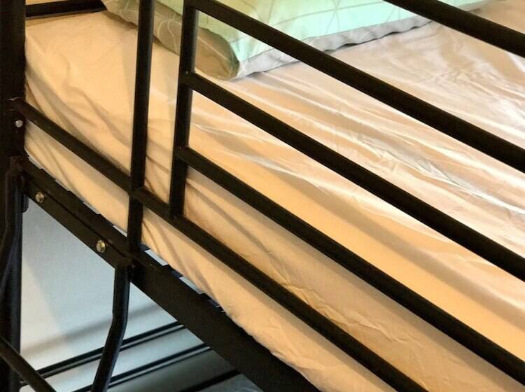 فندق صغير Busselton Backpackers