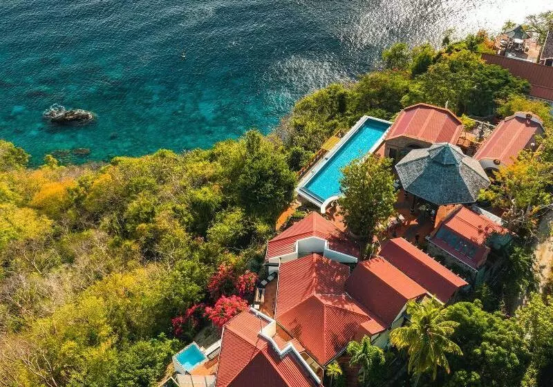 تختخواب و صبحانه Caille Blanc Villa &   Adults Only