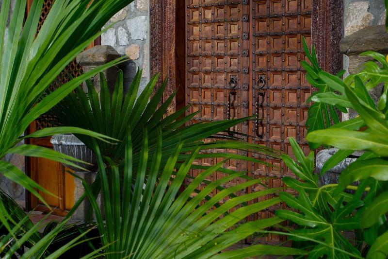 تختخواب و صبحانه Caille Blanc Villa & Adults Only