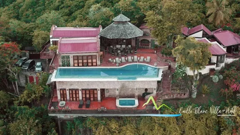 تختخواب و صبحانه Caille Blanc Villa &   Adults Only