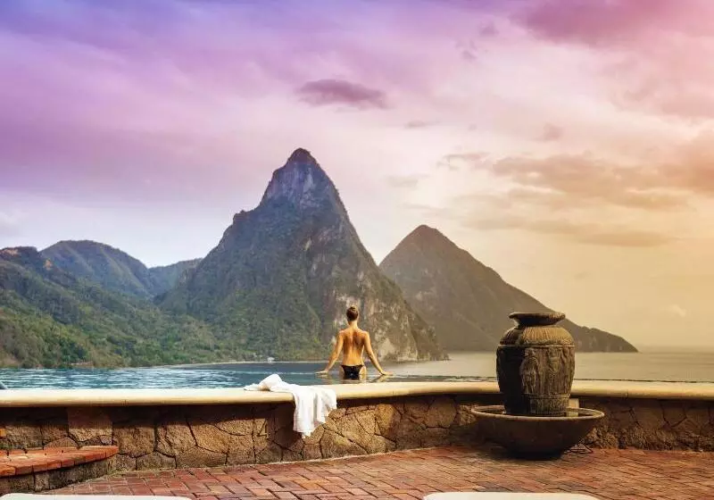 تختخواب و صبحانه Caille Blanc Villa &   Adults Only