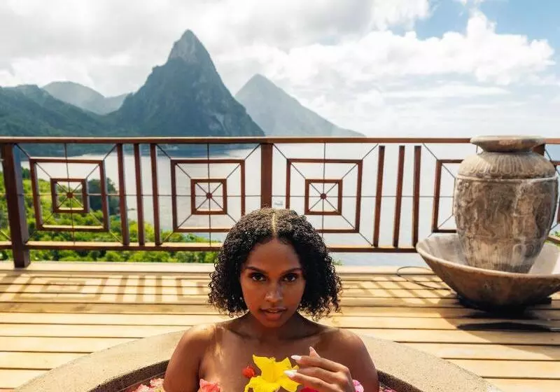 تختخواب و صبحانه Caille Blanc Villa &   Adults Only