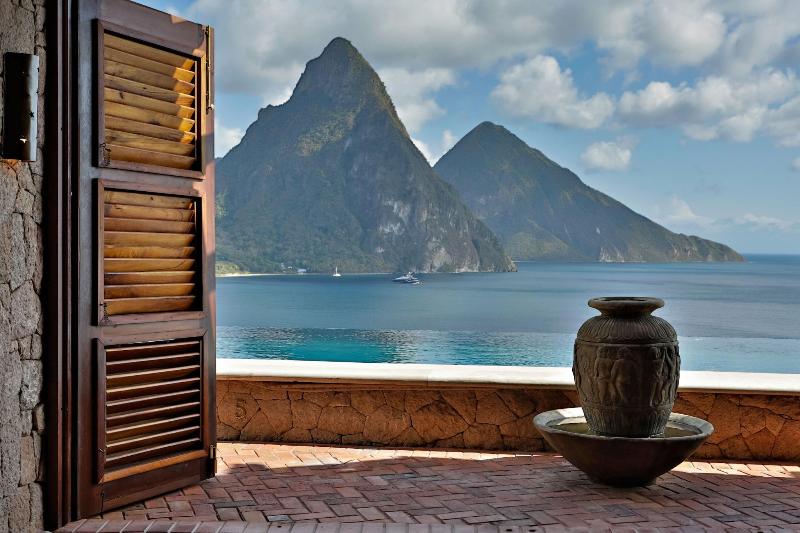 تختخواب و صبحانه Caille Blanc Villa & Adults Only