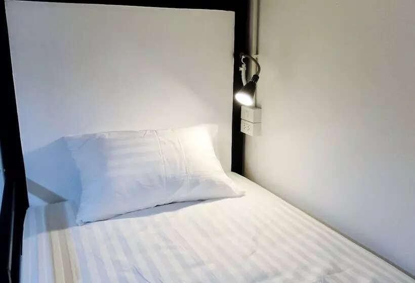 Diamond & Rust Hostel