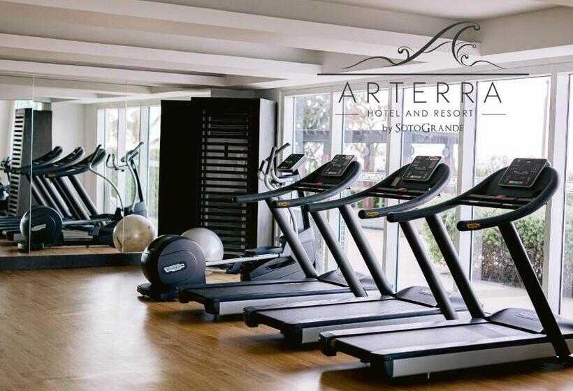 Arterra Hotel And Resort