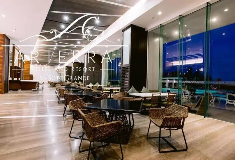 Arterra Hotel And Resort