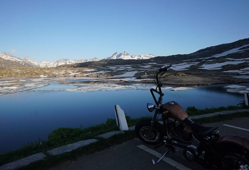 酒店 Grimsel Passhöhe