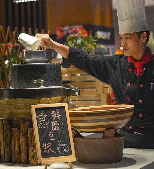 בית מלון כפרי Hilton Huizhou Longmen Resort