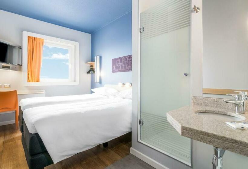 ホテル Ibis Budget Iquique