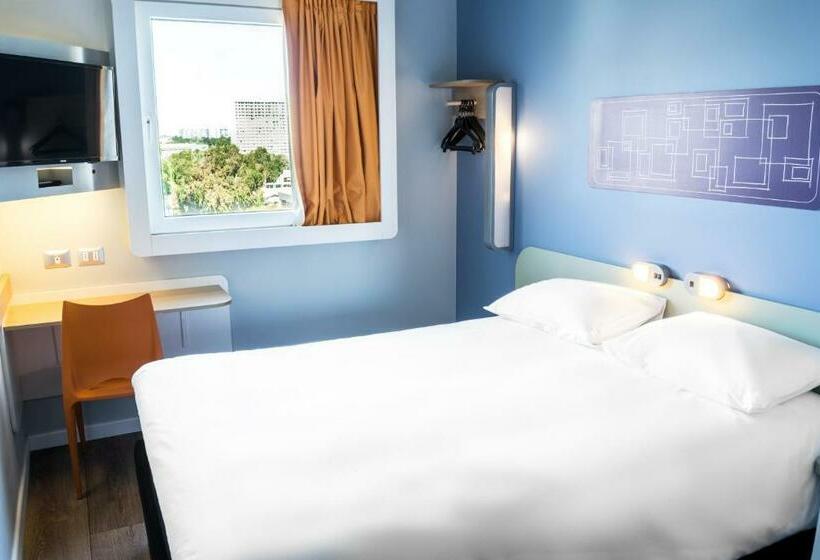 호텔 Ibis Budget Iquique