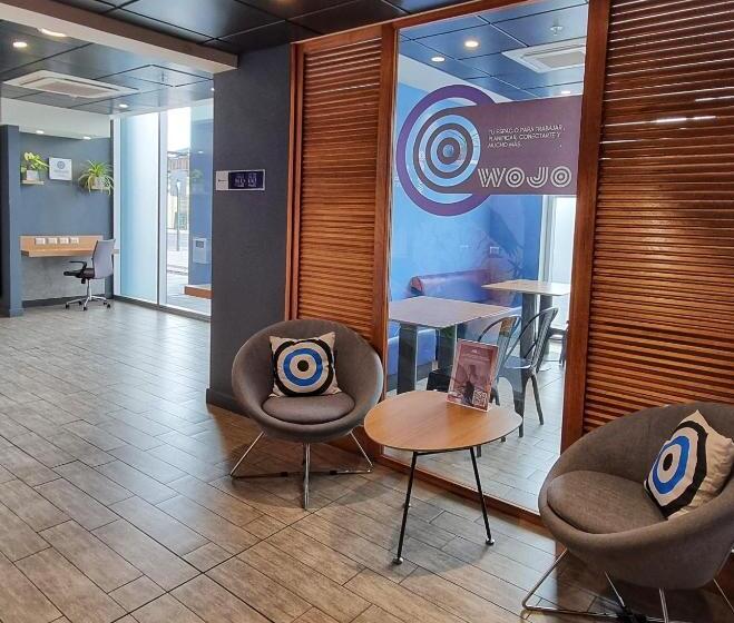 ホテル Ibis Budget Iquique