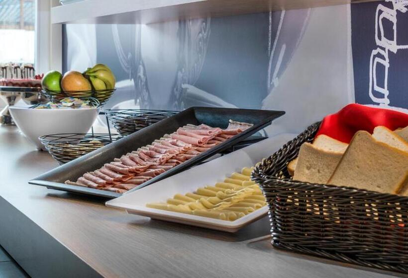 호텔 Ibis Budget Iquique