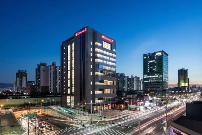 Hotelli Ramada By Wyndham Seoul Sindorim