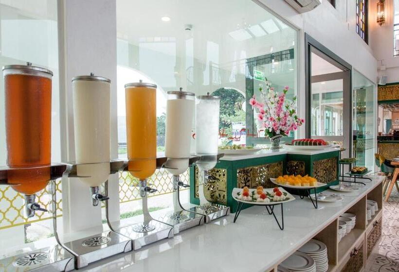 Supicha Pool Access Hotel Sha Plus