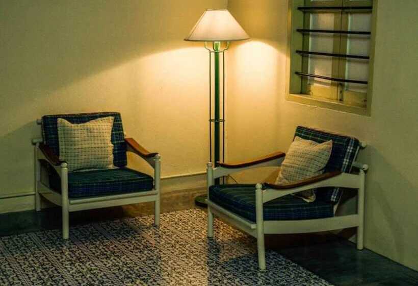 Maikhao Boutique Hostel