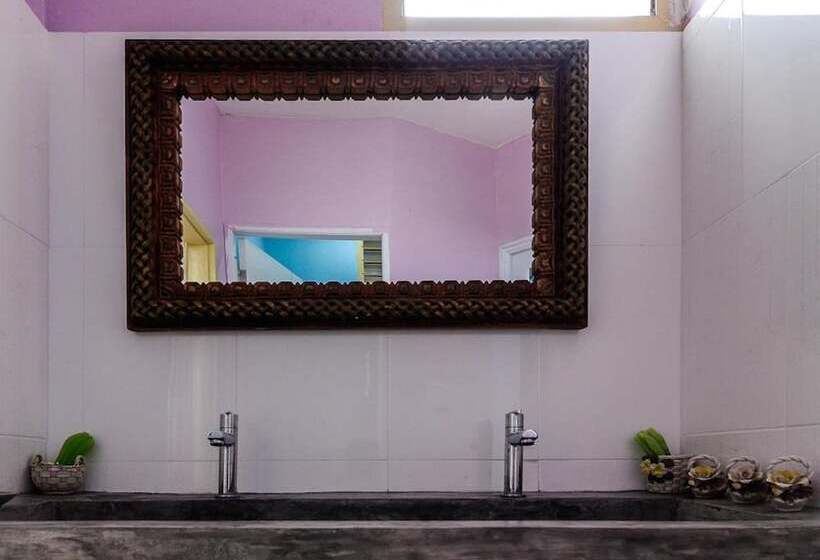 Maikhao Boutique Hostel