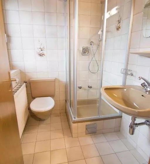 Mellow Mountain Hostel