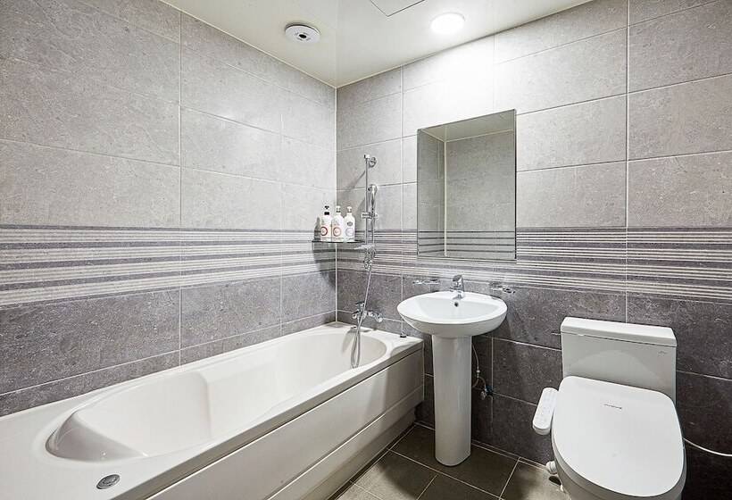 汽车旅馆  Galleria