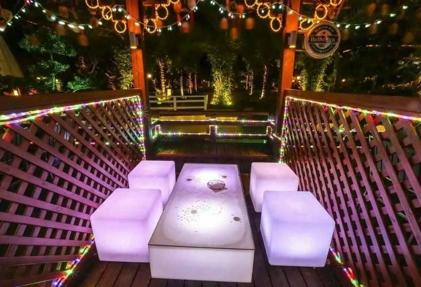 استراحتگاه Dandi International Villa