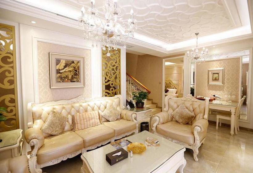 استراحتگاه Dandi International Villa