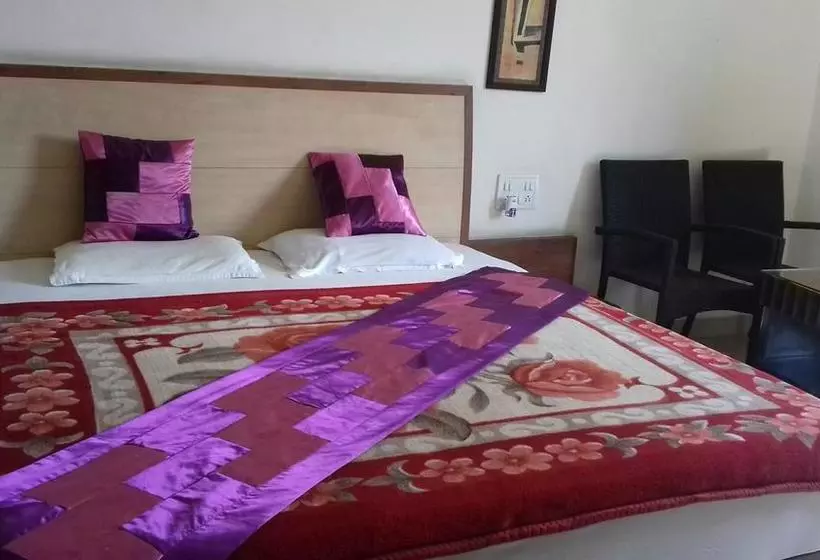 ホテル Kaka Inn Mount Abu