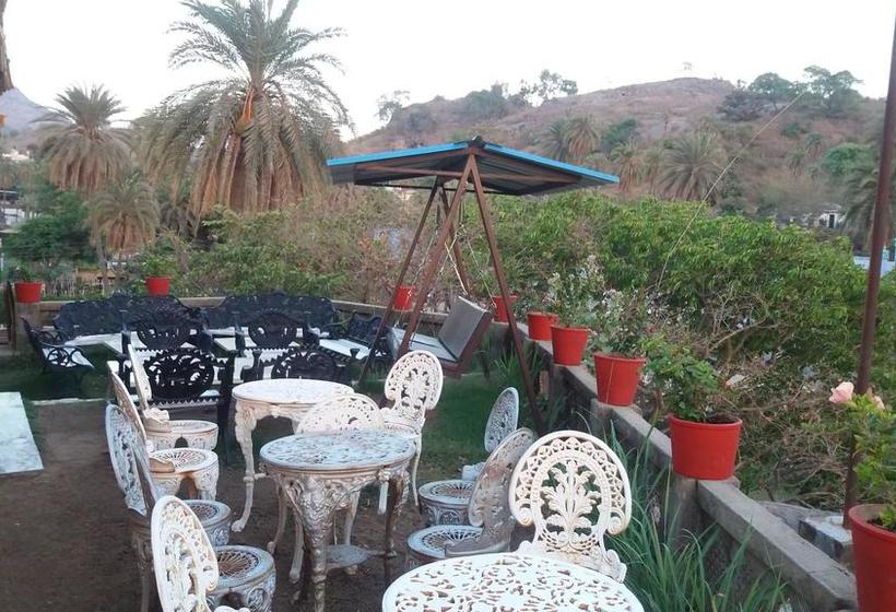 Отель Kaka Inn Mount Abu
