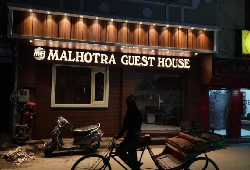Hotell Malhotra Guest House 50 Meter From Golden Temple