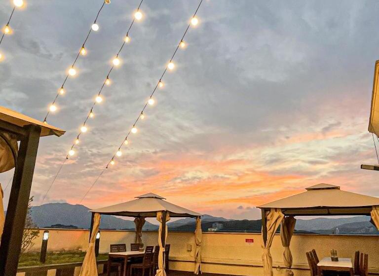 Hotel Ramada By Wyndham Yongin