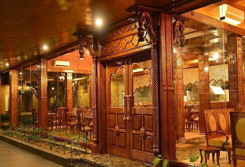 Kunkhet Valley Resort