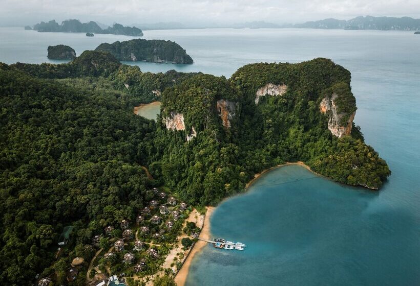 استراحتگاه Treehouse Villas Adults Only