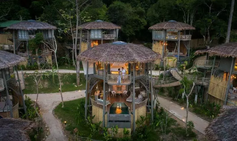 リゾートホテル Treehouse Villas   Adults Only