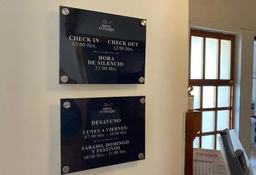 ホテル Estación San Felipe