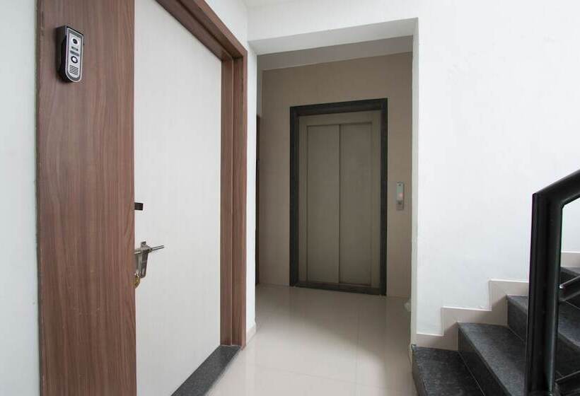 Hôtel Oyo 9052 Leisurely Abode