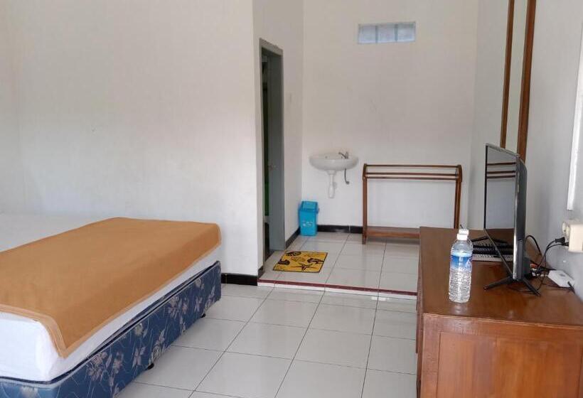 Hotel Tentrem Syariah