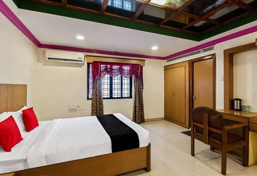 Отель Capital O 46248 Marjan International