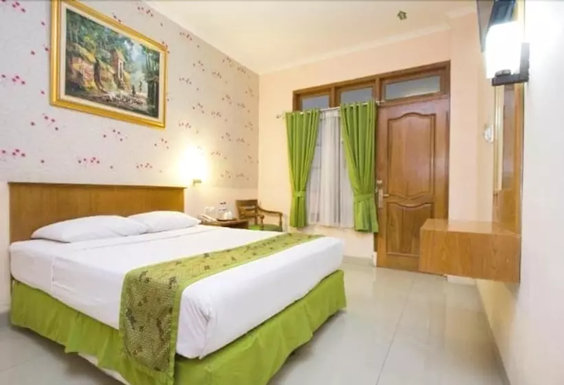 Hotel Malioboro Inn Solo