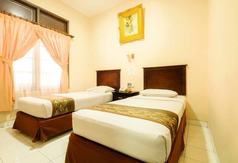 Hotel Malioboro Inn Solo