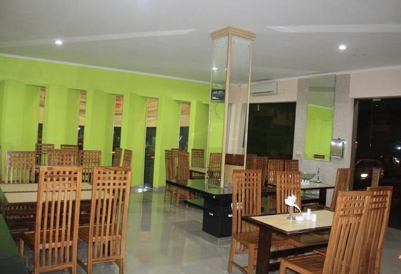 Hotel Malioboro Inn Solo