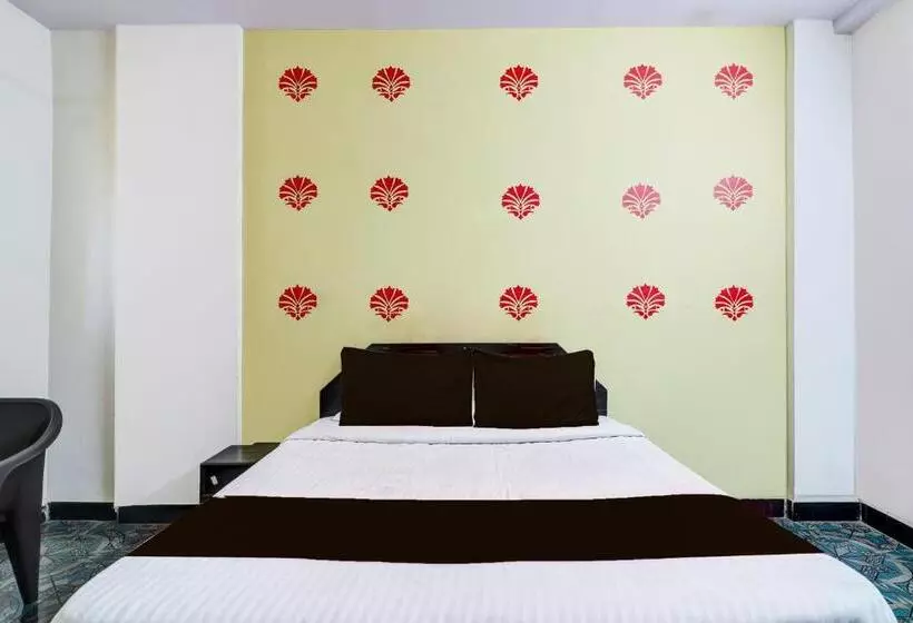 Hotelli Sai Samrat Inn