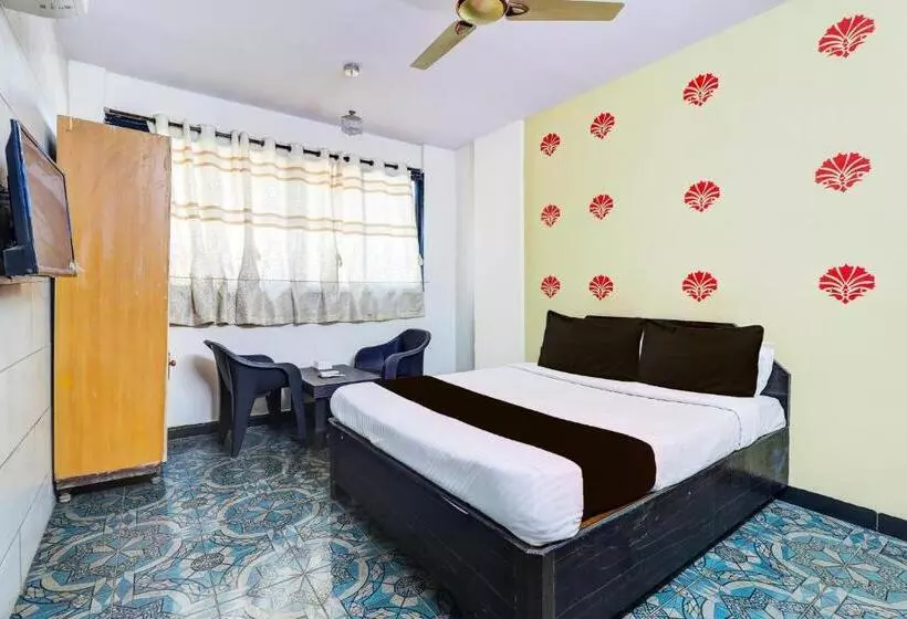 Hotelli Sai Samrat Inn
