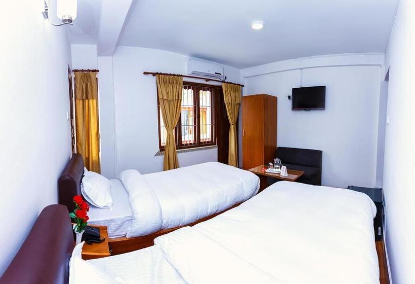 Oyo 104 Hotel Baltic Inn