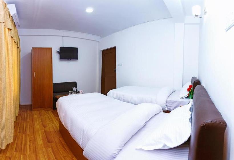 Oyo 104 Hotel Baltic Inn