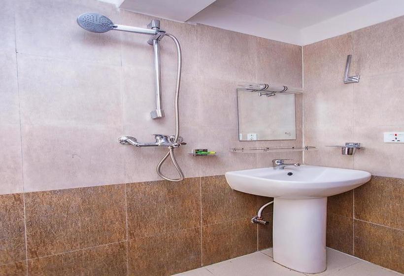 Oyo 104 Hotel Baltic Inn