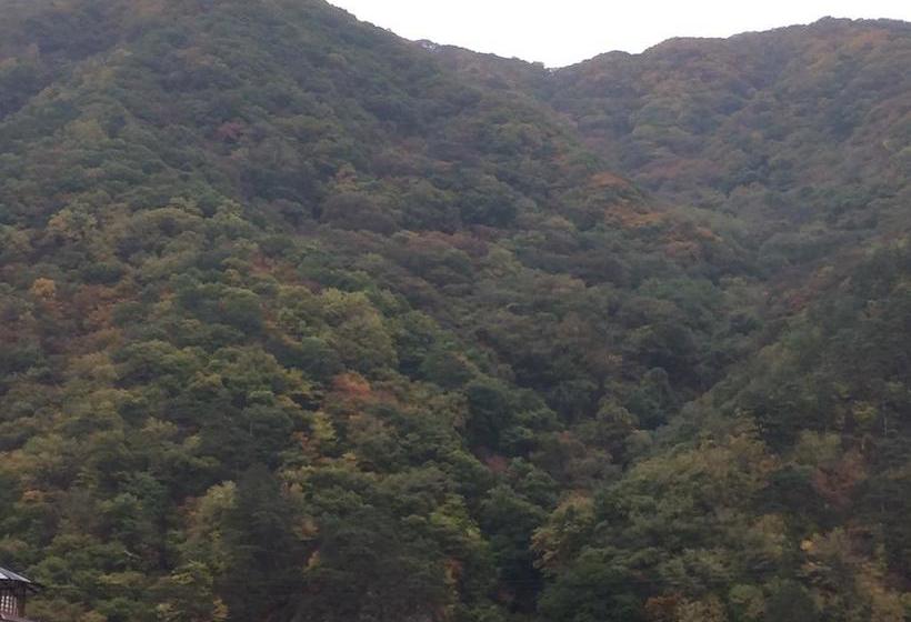 Рёкан Kanzansou