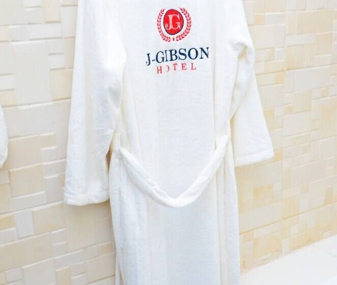 هتل J Gibson Suite