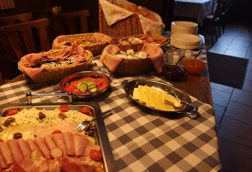 ホテル Landgasthof Waldrast