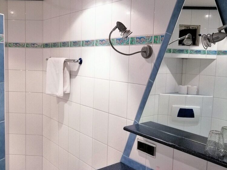 בית מלון כפרי Landgasthof Waldrast