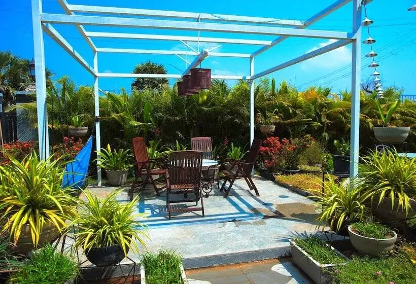 Hotelli Villa Highnest   Oragadam  Sriperumbudur
