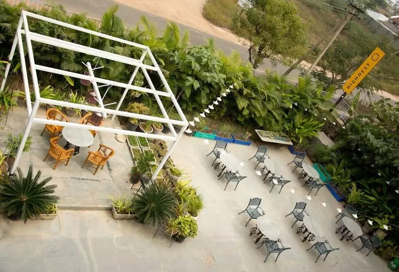Hotelli Villa Highnest   Oragadam  Sriperumbudur