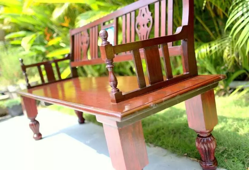 Hotelli Villa Highnest   Oragadam  Sriperumbudur